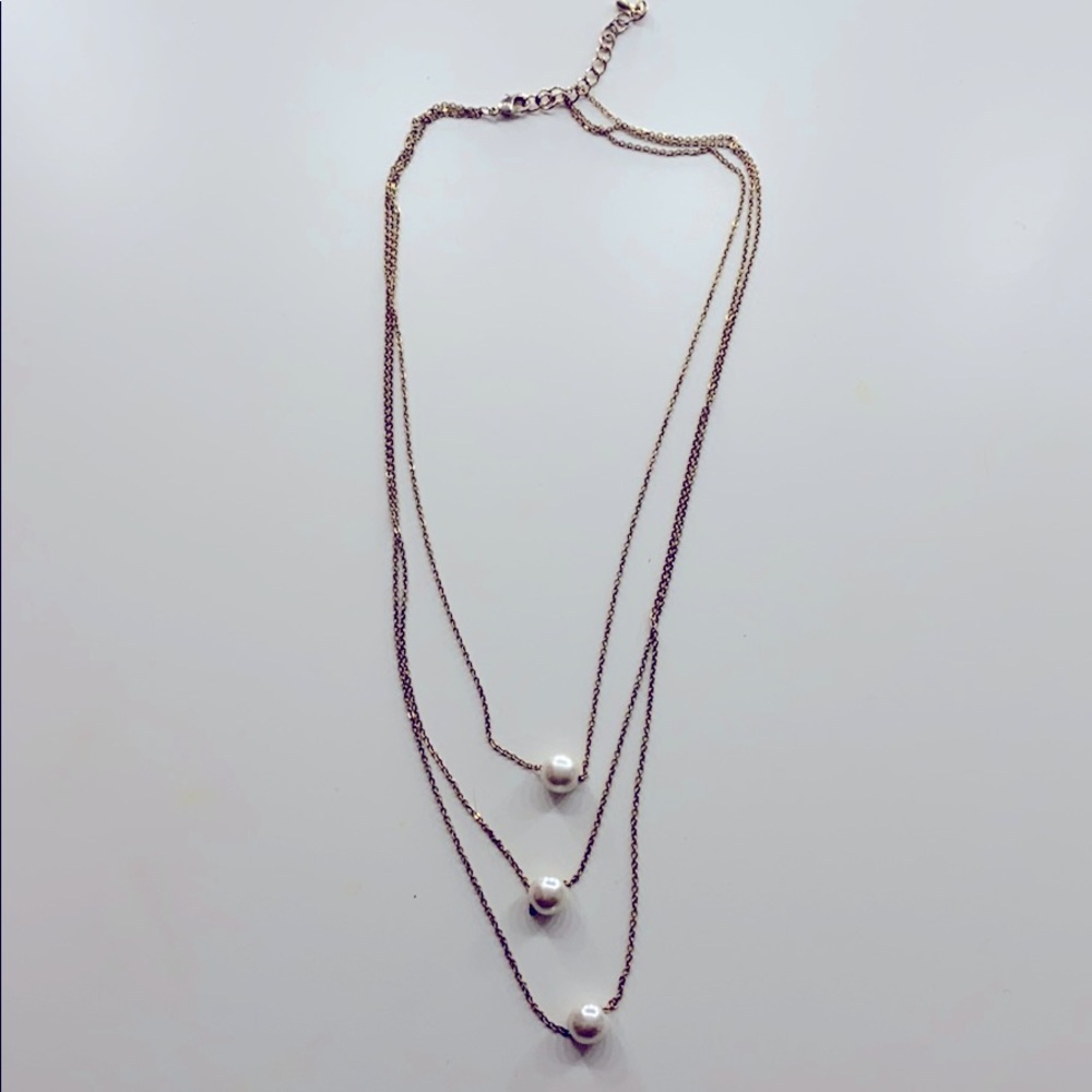 Tri-Pearl gold necklace